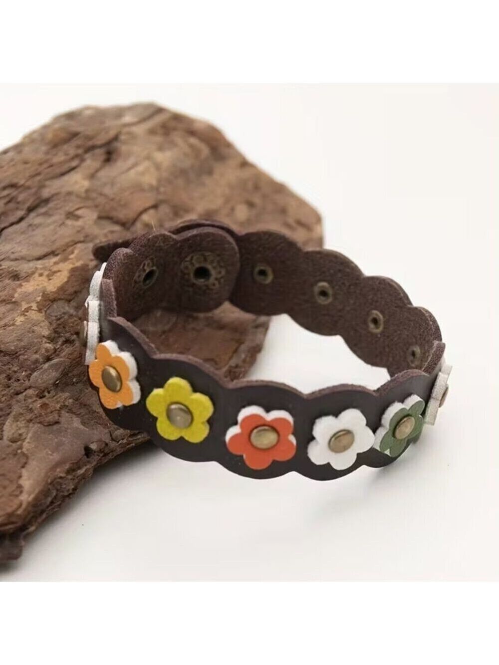 Boho Faux Leather Flower Power Bracelet 1554 (very dark brown)
